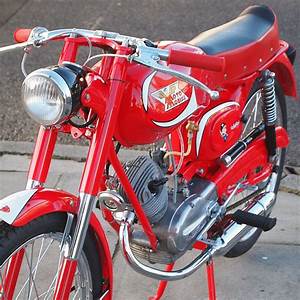 RIVESTIMENTO SELLA MOTO MORINI CORSARINO RIVESTIMENTO SELLA MOTO MORINI CORSARINO